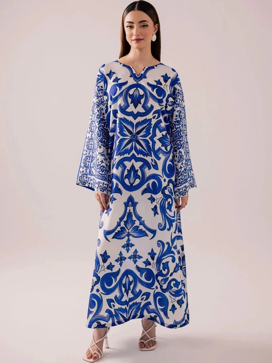 Stenfia Floral Print Flared Sleeve Maxi Dress