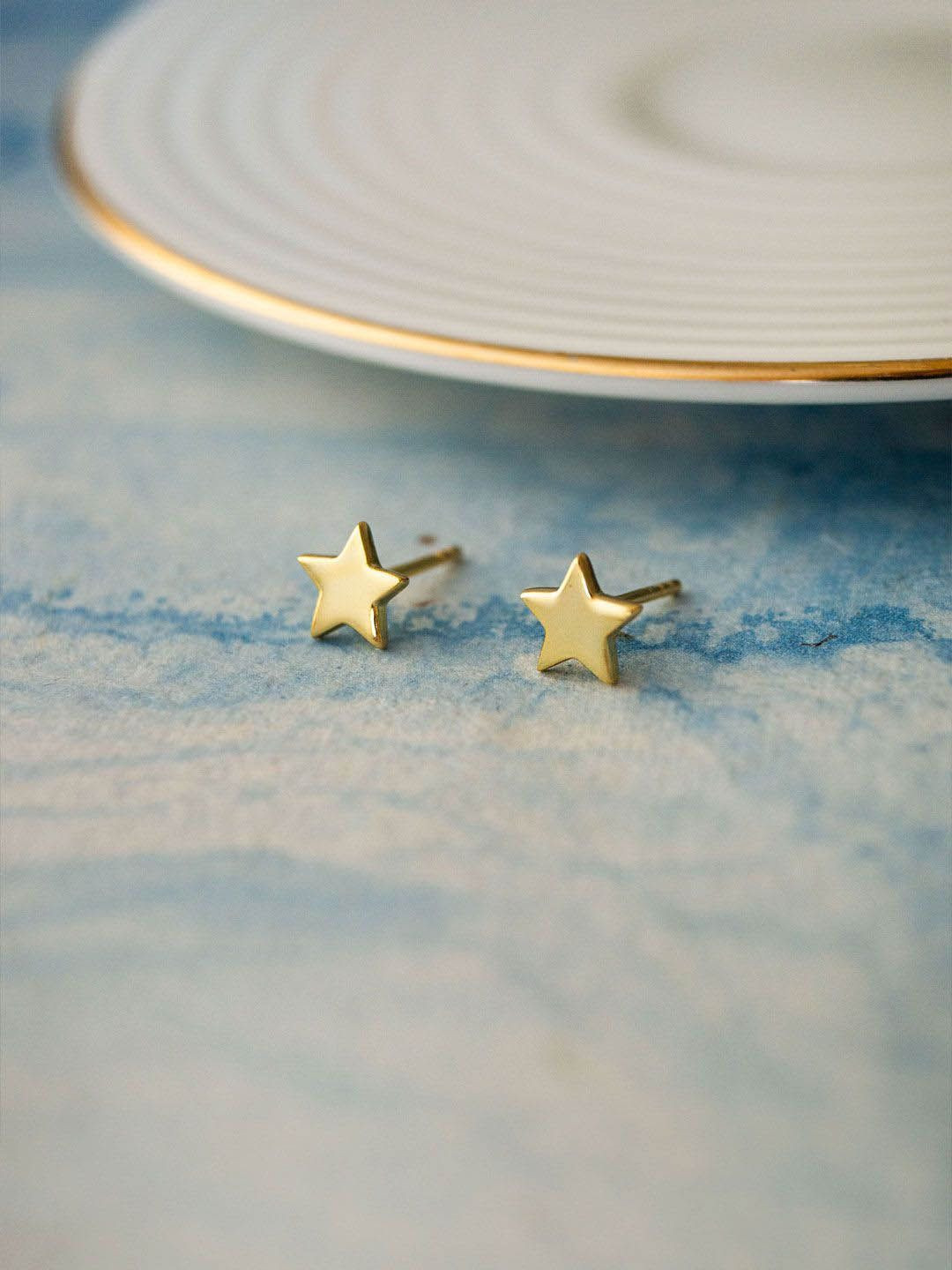 MANNASH 92.5 Sterling Silver Gold Plated Contemporary Studs