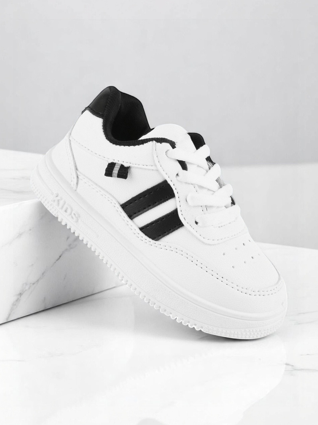 Lil Lollipop Unisex Kids Colourblocked Sneakers