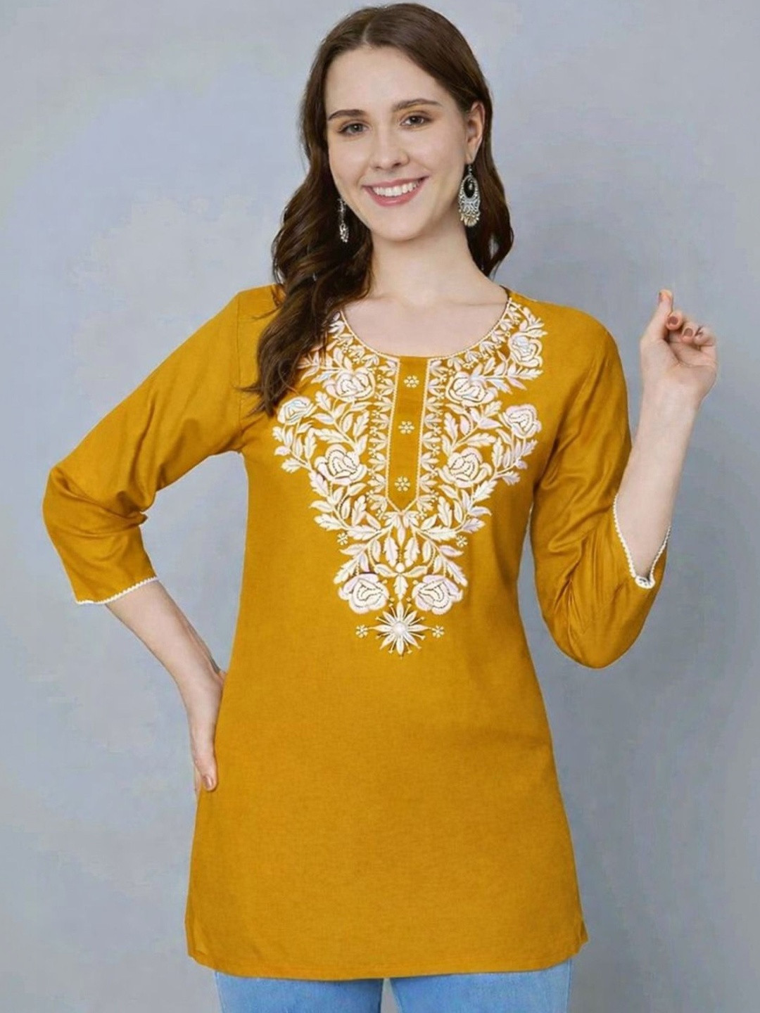 AFFLEON Floral Embroidered Thread Work Thread Work Kurti