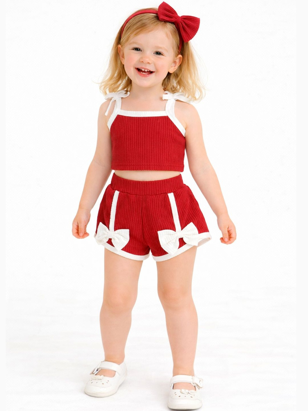 FAVORITE STORE Girls Top with Shorts