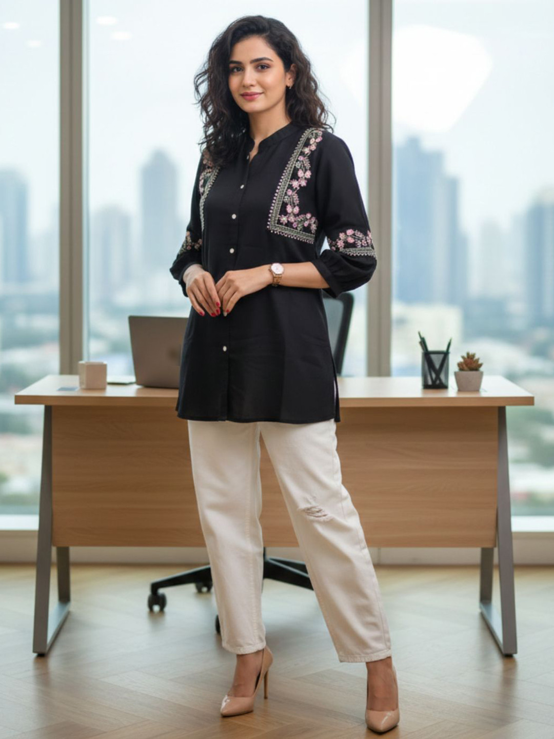 Youthnic Floral Embroidered Thread Work Thread Work Kurti