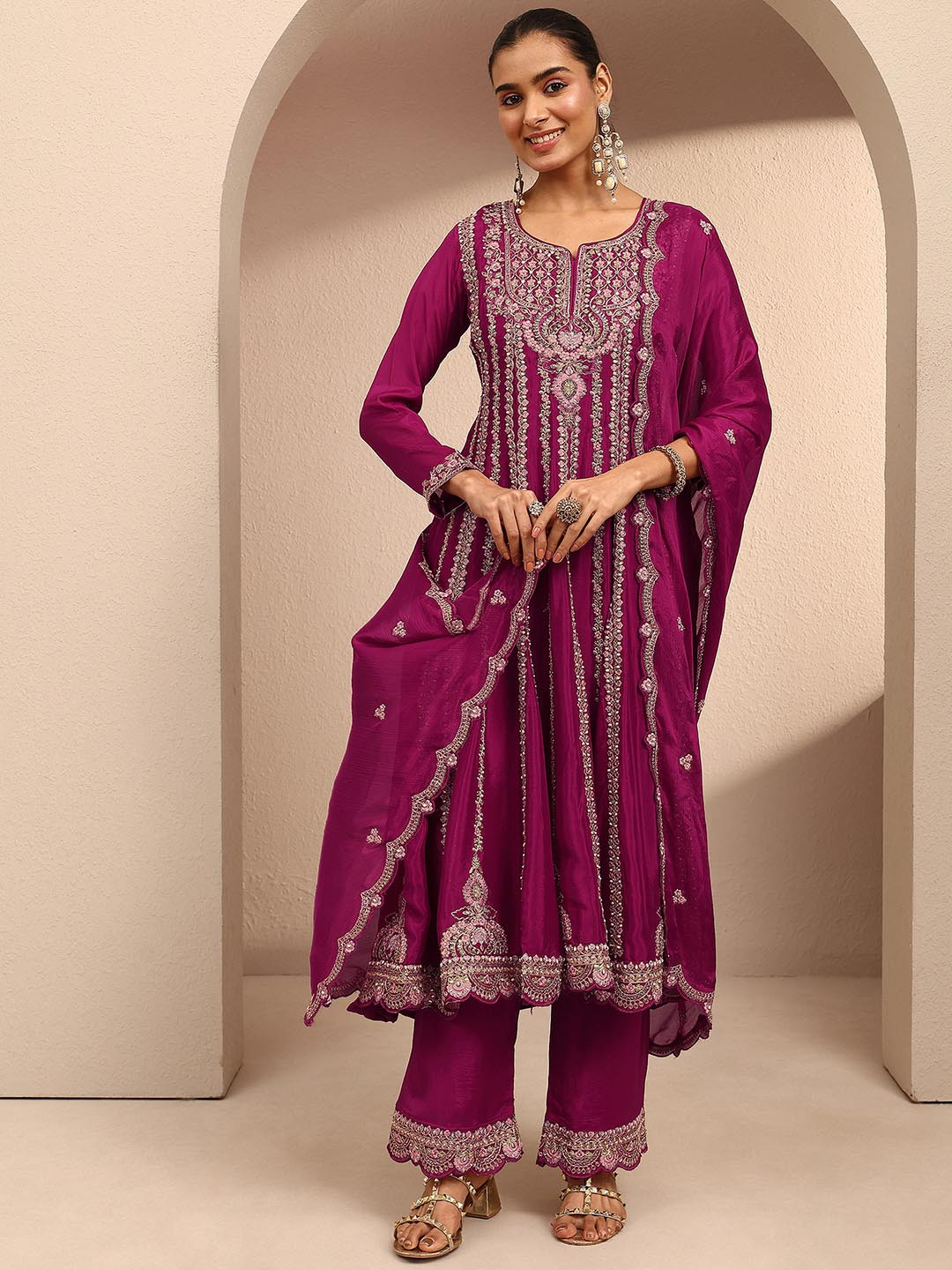Libas Art Women Ethnic Motifs Embroidered Panelled Thread Work Kurta with Trousers & With Dupatta