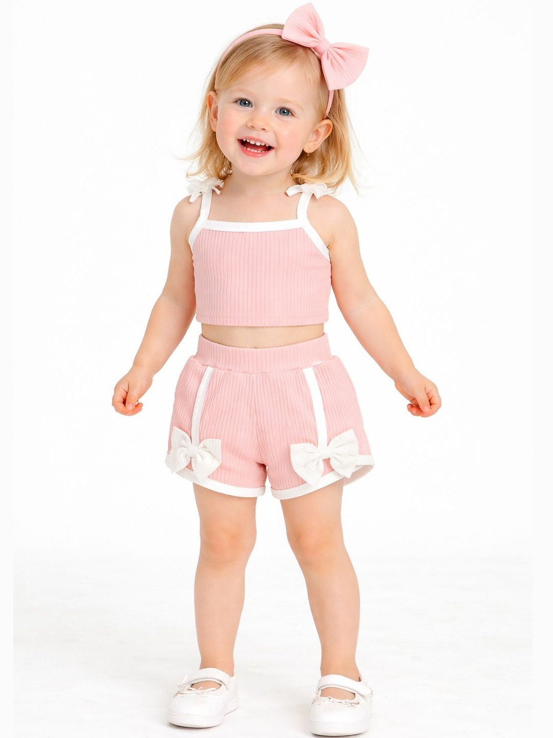 FAVORITE STORE Girls Top with Shorts