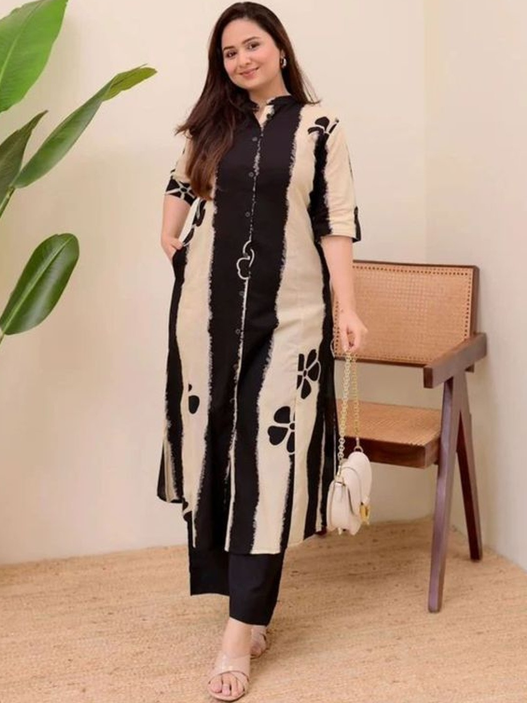MYRIE Summer Checks Chanderi Printed Top with Palazzos