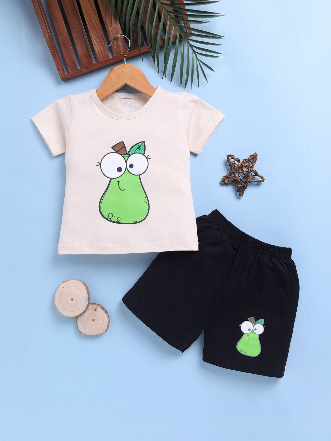 Blushh Berry Girls Printed T-shirt with Shorts