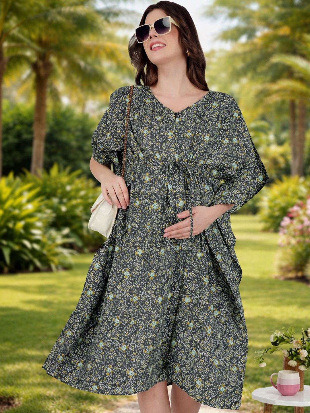angloindu Floral Print Batwing Sleeve Kaftan Midi Dress