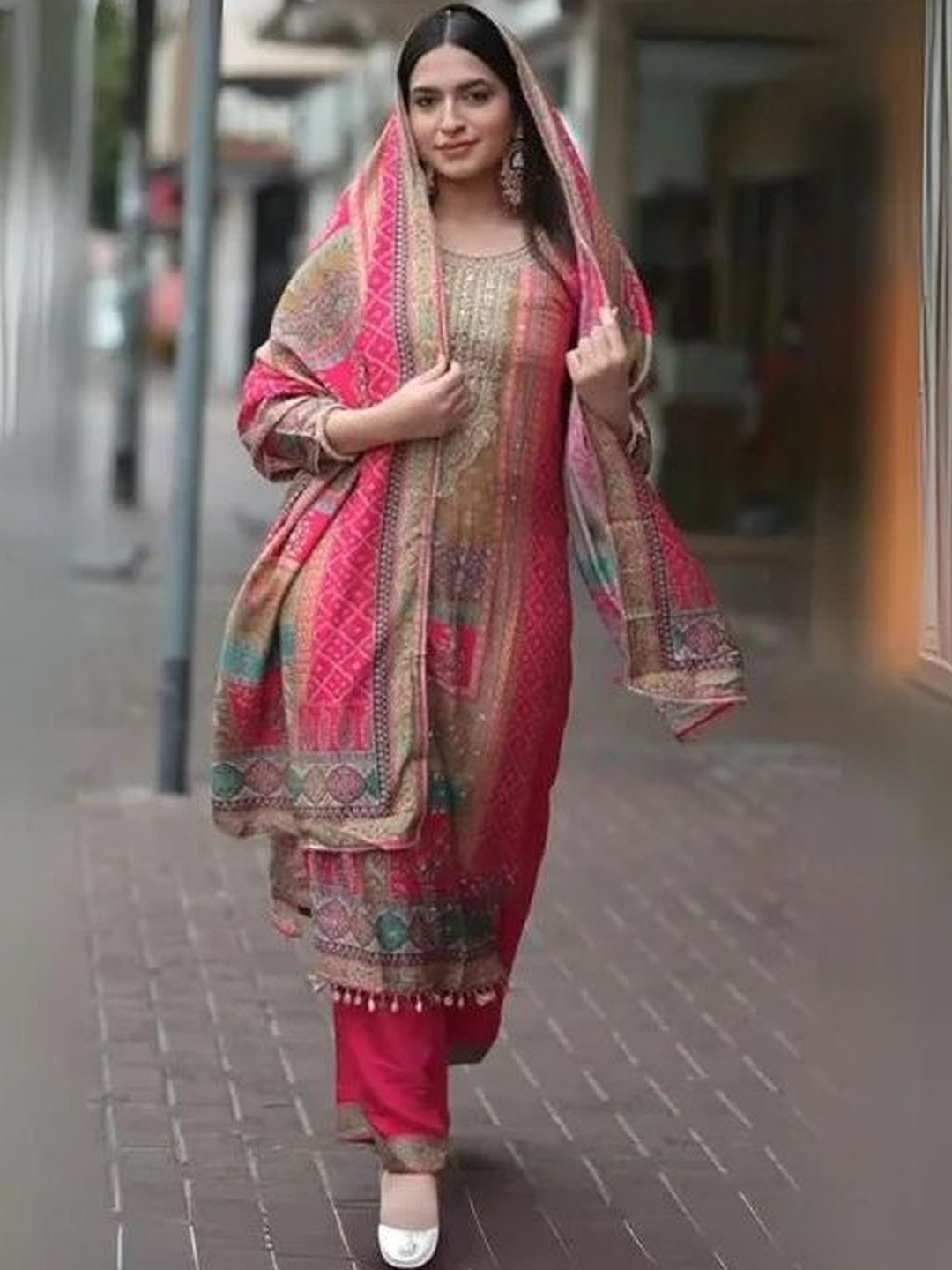 DHVIJA FASHION Women Ethnic Motifs Printed Regular Mirror Work Kurta with Palazzos & With Dupatta