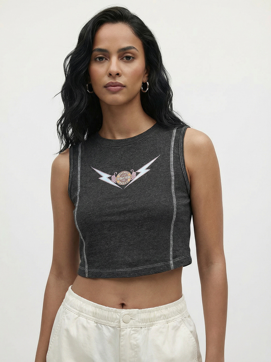 The Roadster Life Co. Graphic Printed Super Slim Fit T-shirt