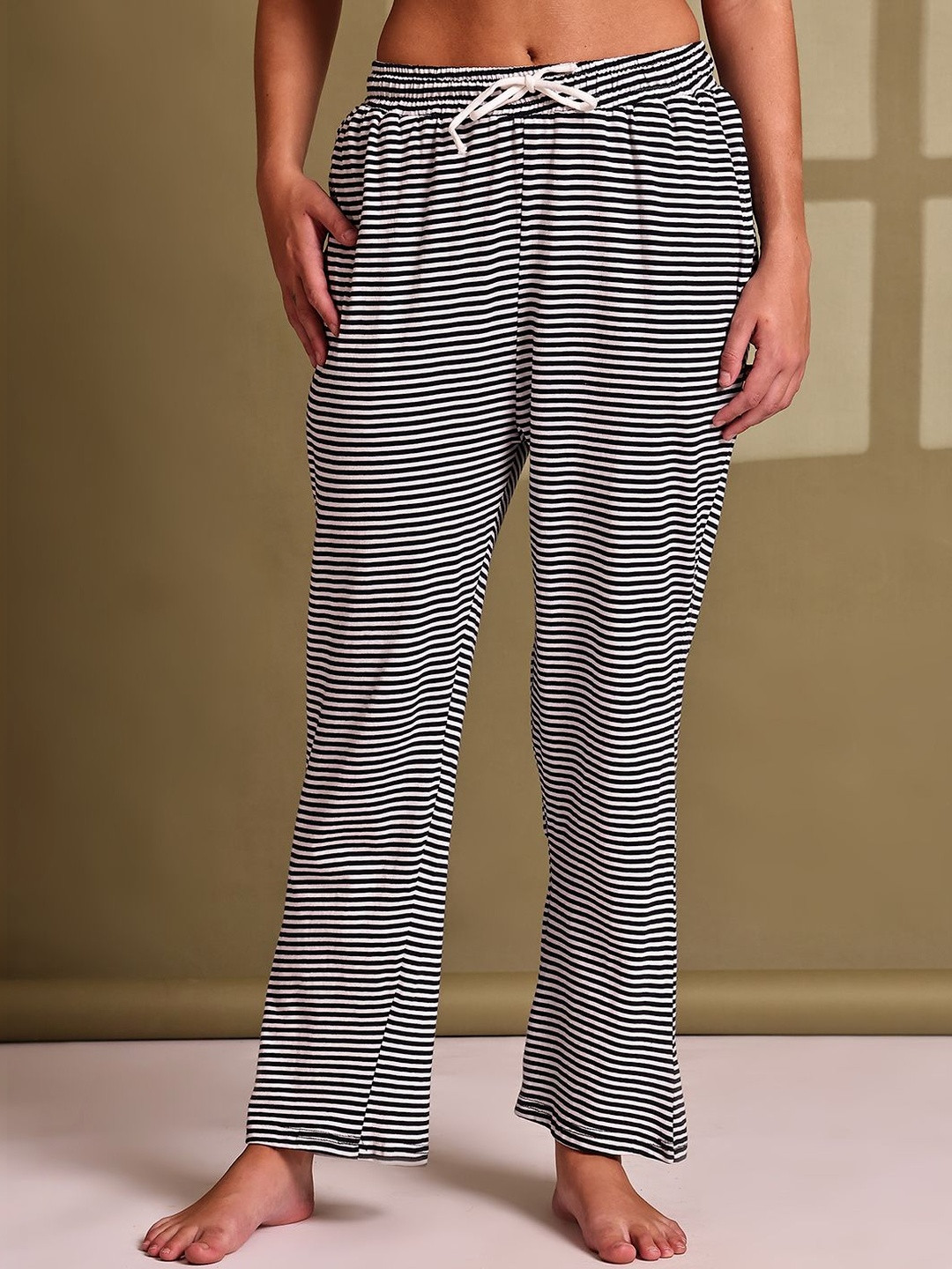 ETC Printed Mid-Rise Straight Lounge Pants