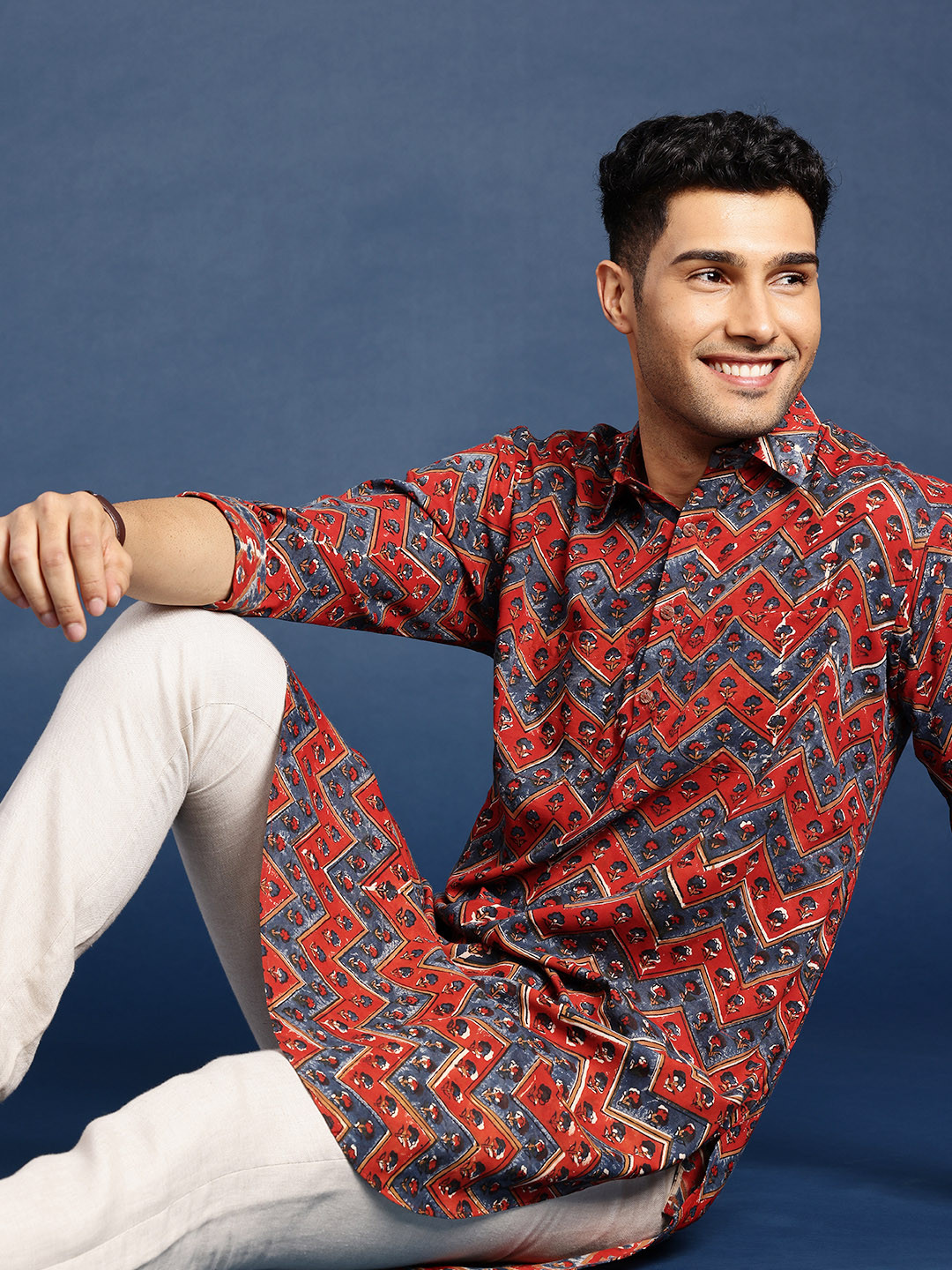 Taavi Men Geometric Hand Block Printed Kurta