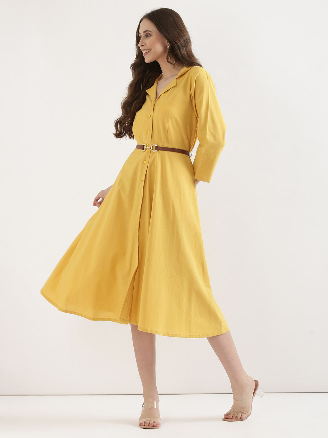 SAADAA Airy Linen Flared Dress