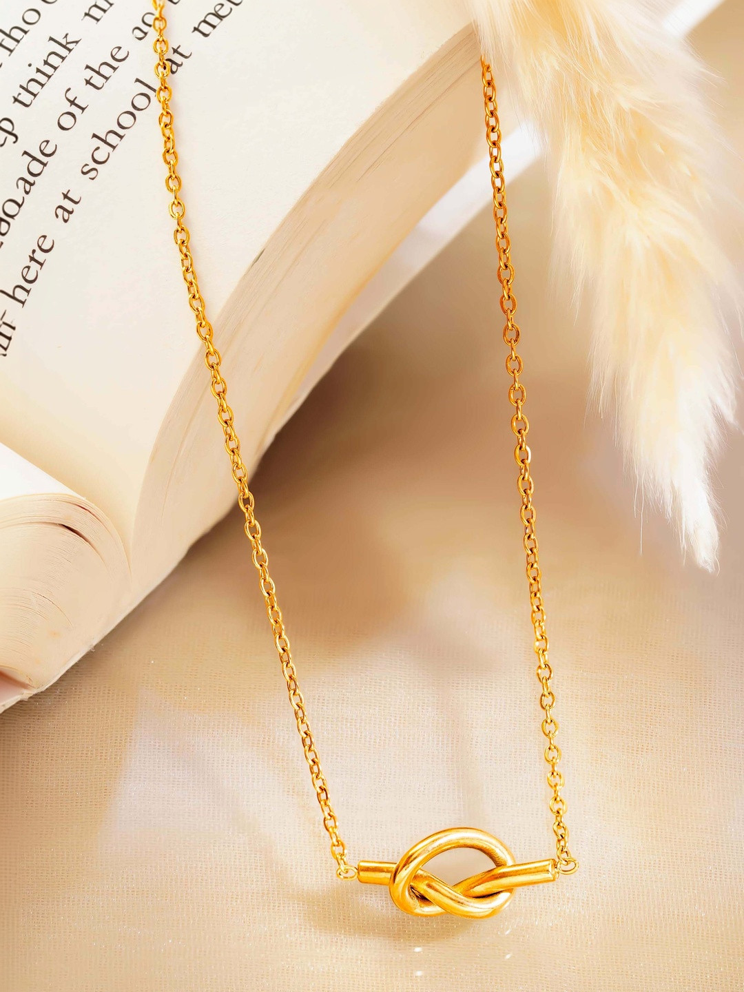 NAITRA 18K Gold Plated Minimal Paris Heart Waterproof & Anti-Tarnish Necklace