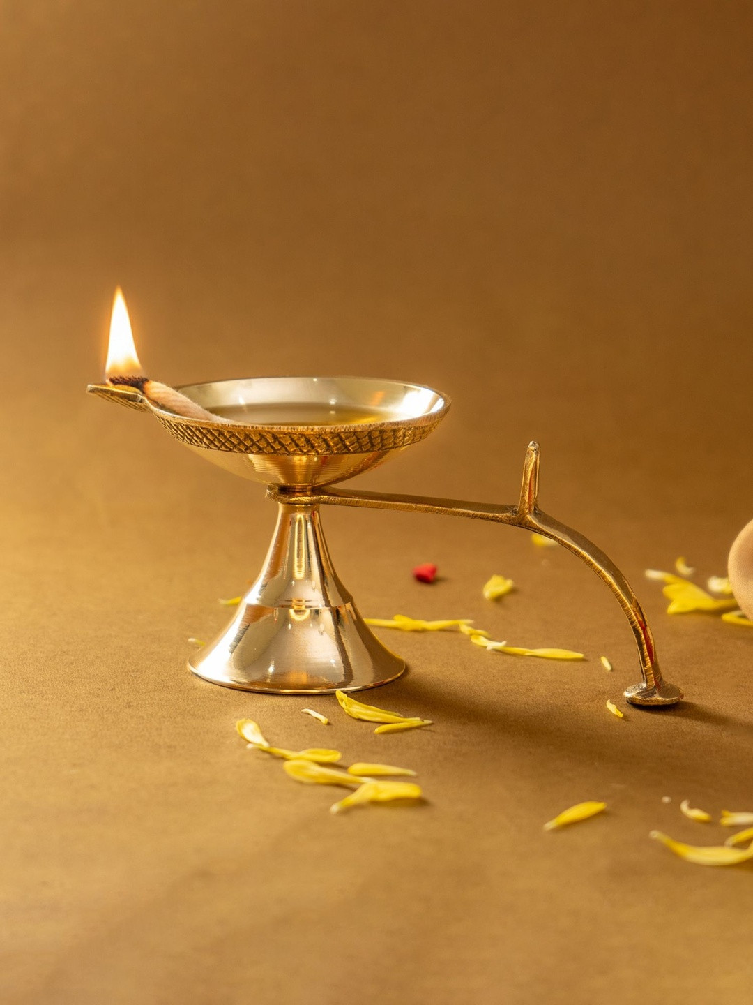 Ekhasa Diyas Brass Diwali Diyas Pooja Essentials