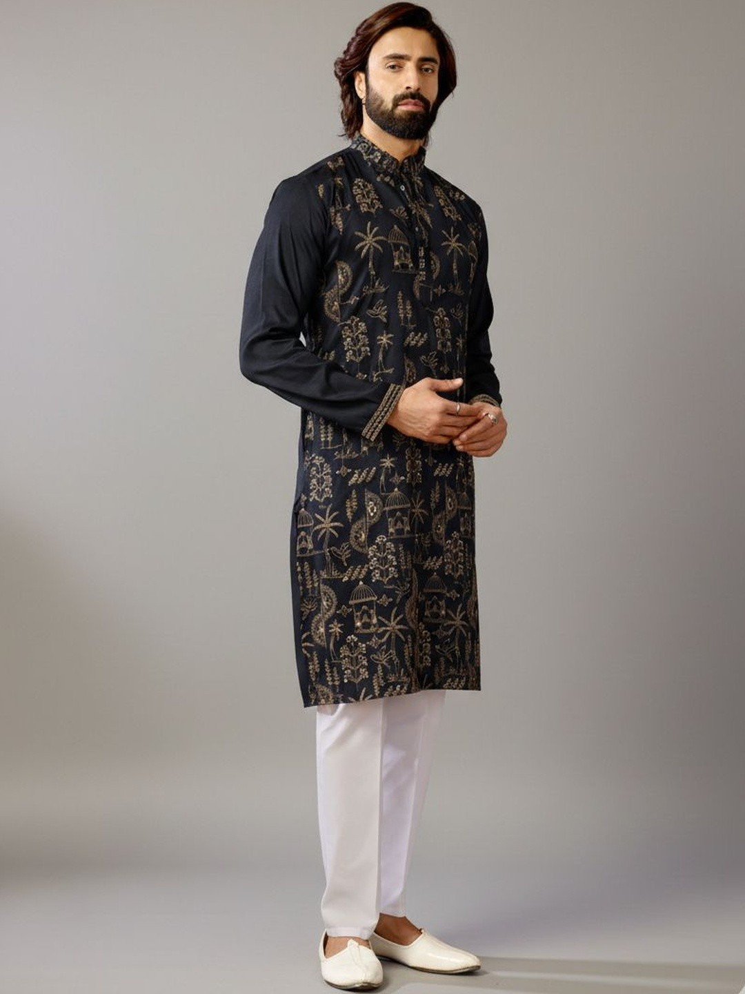 INDIROOP Men Yoke Design Flared Sleeves Thread Work Kurta