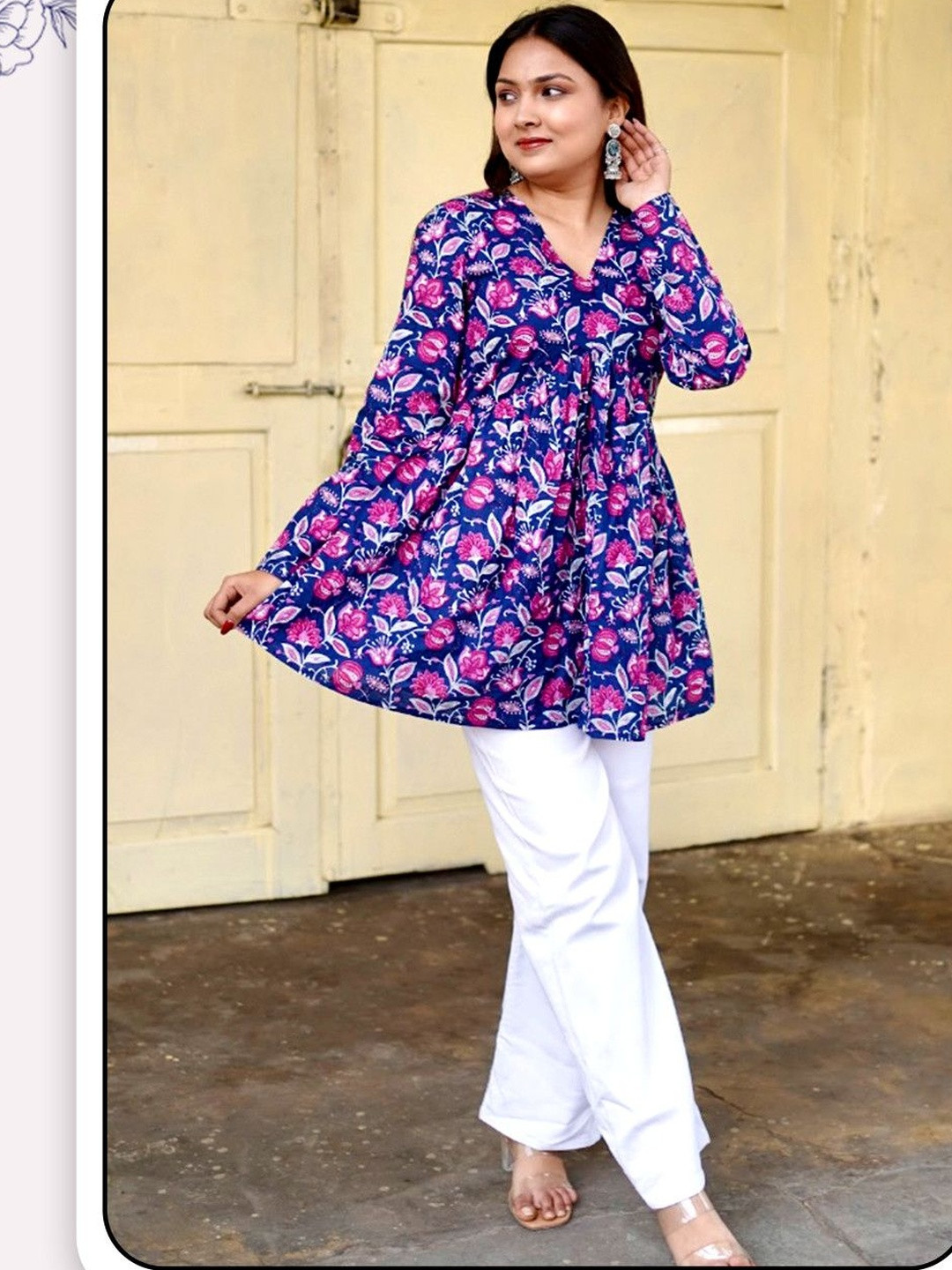 RAJAM Floral Printed V-Neck Pure Cotton Empire Kurti