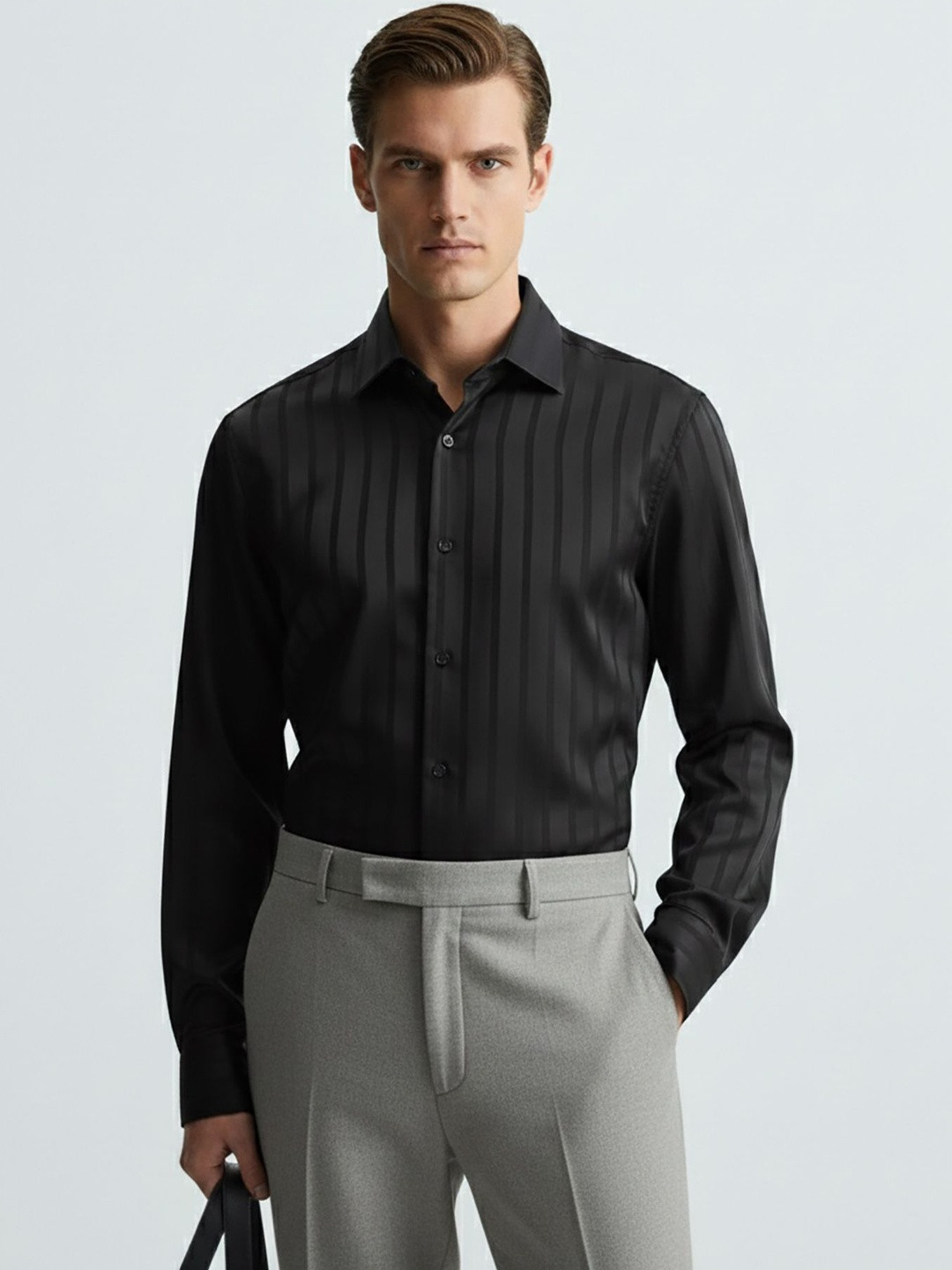 MISCHIEF MONKEY Men Classic Formal Shirt