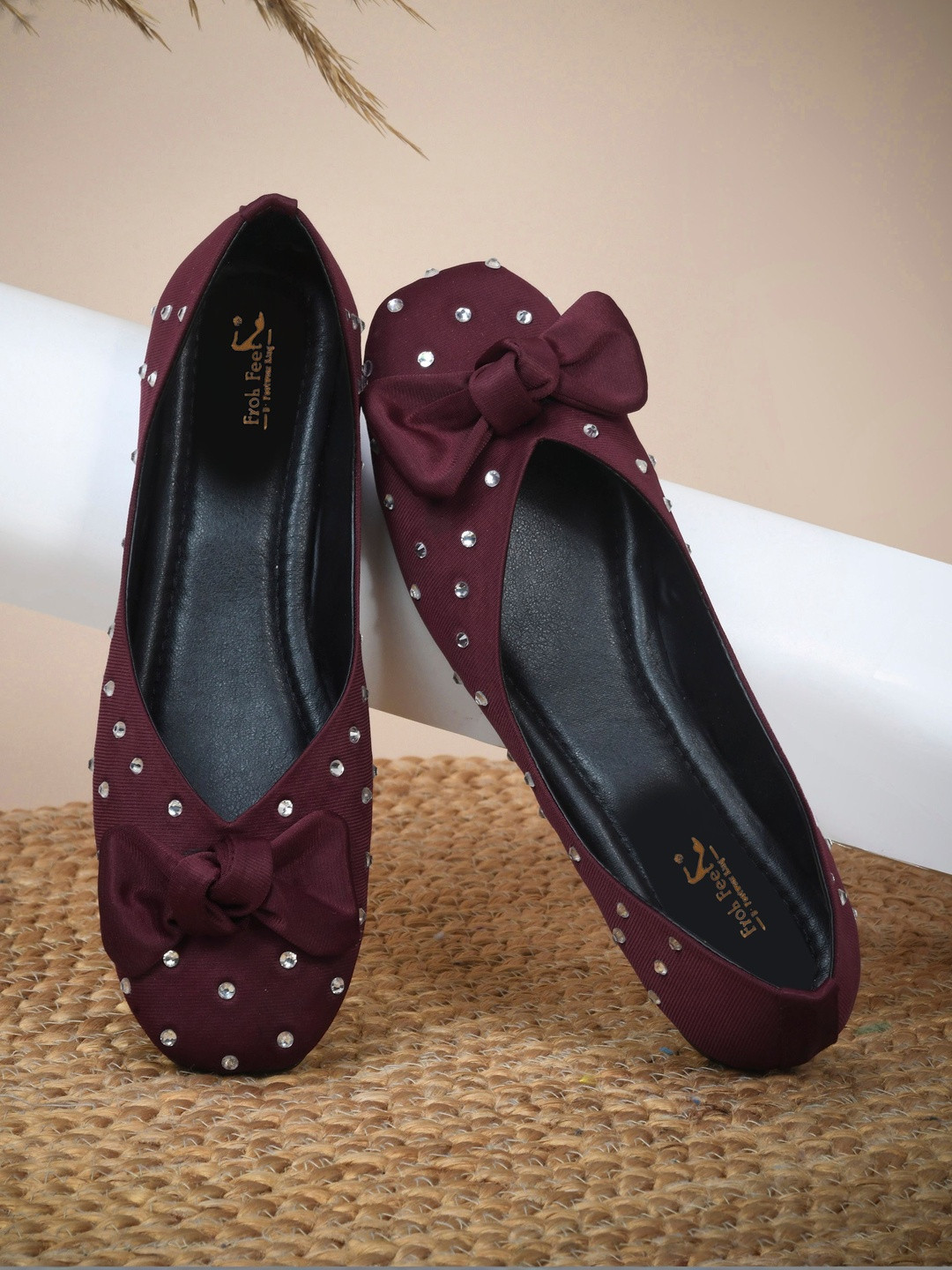 Froh Feet Women Printed Round Toe Slip-On Ballerinas