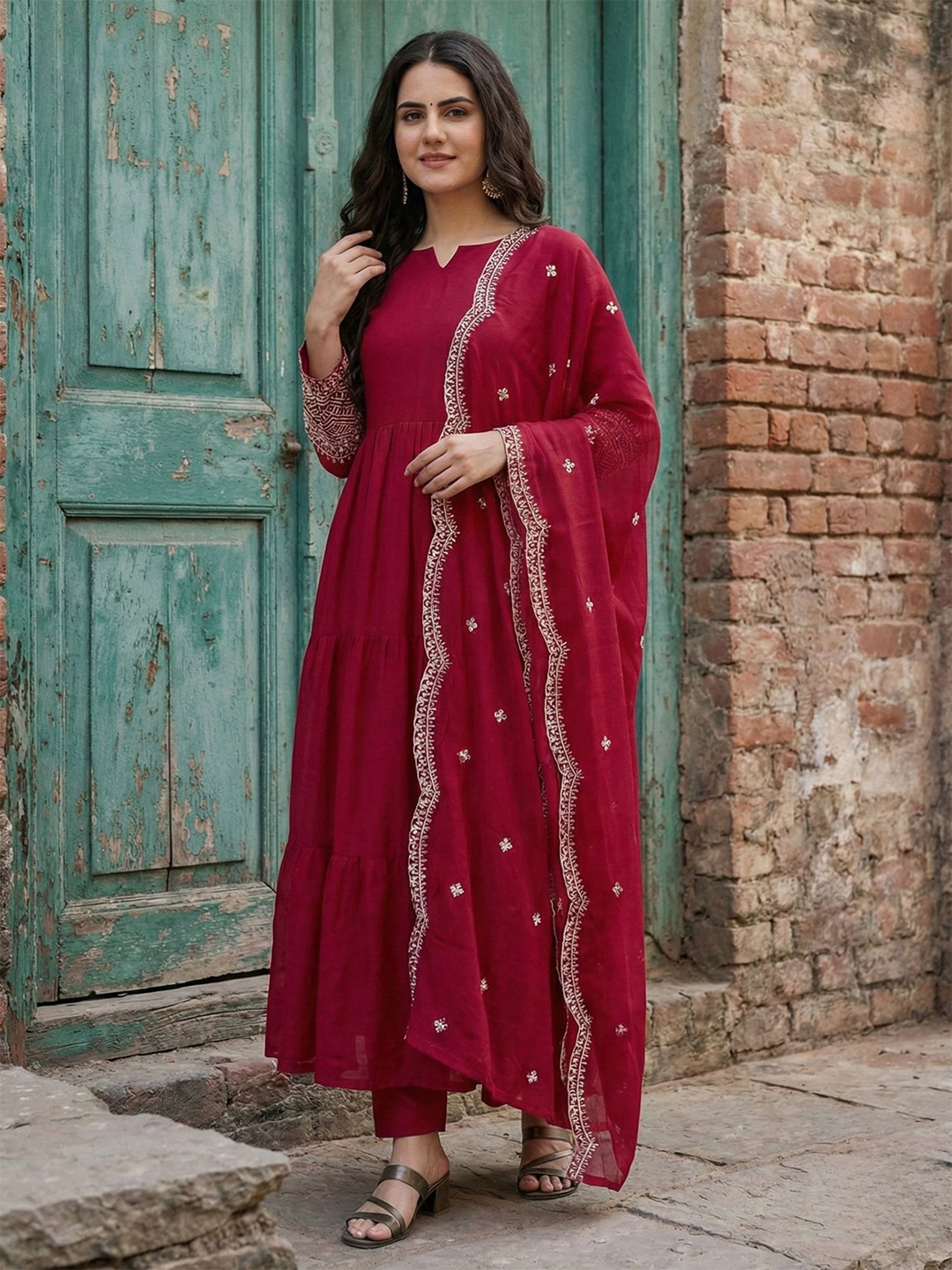 Youthnic Women Ethnic Motifs Embroidered A-Line Kurta with Trousers & Dupatta