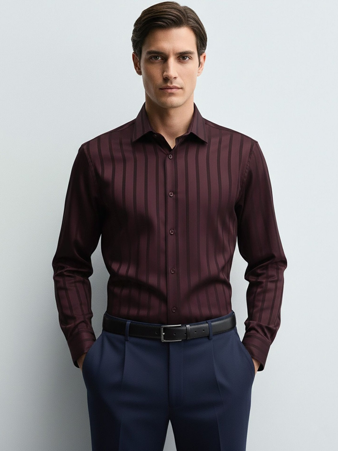 MISCHIEF MONKEY Men Classic Striped Semiformal Shirt