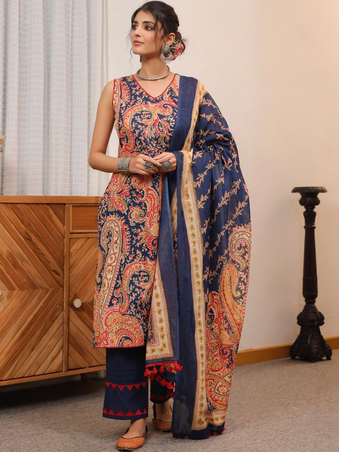 Rain & Rainbow Ethnic Motifs Printed Top Kurta Trouser Set With Dupatta