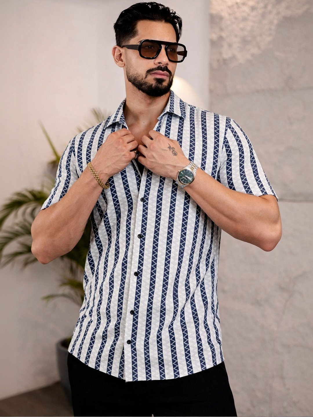 SWADESI STUFF Men Comfort Striped Casual Shirt