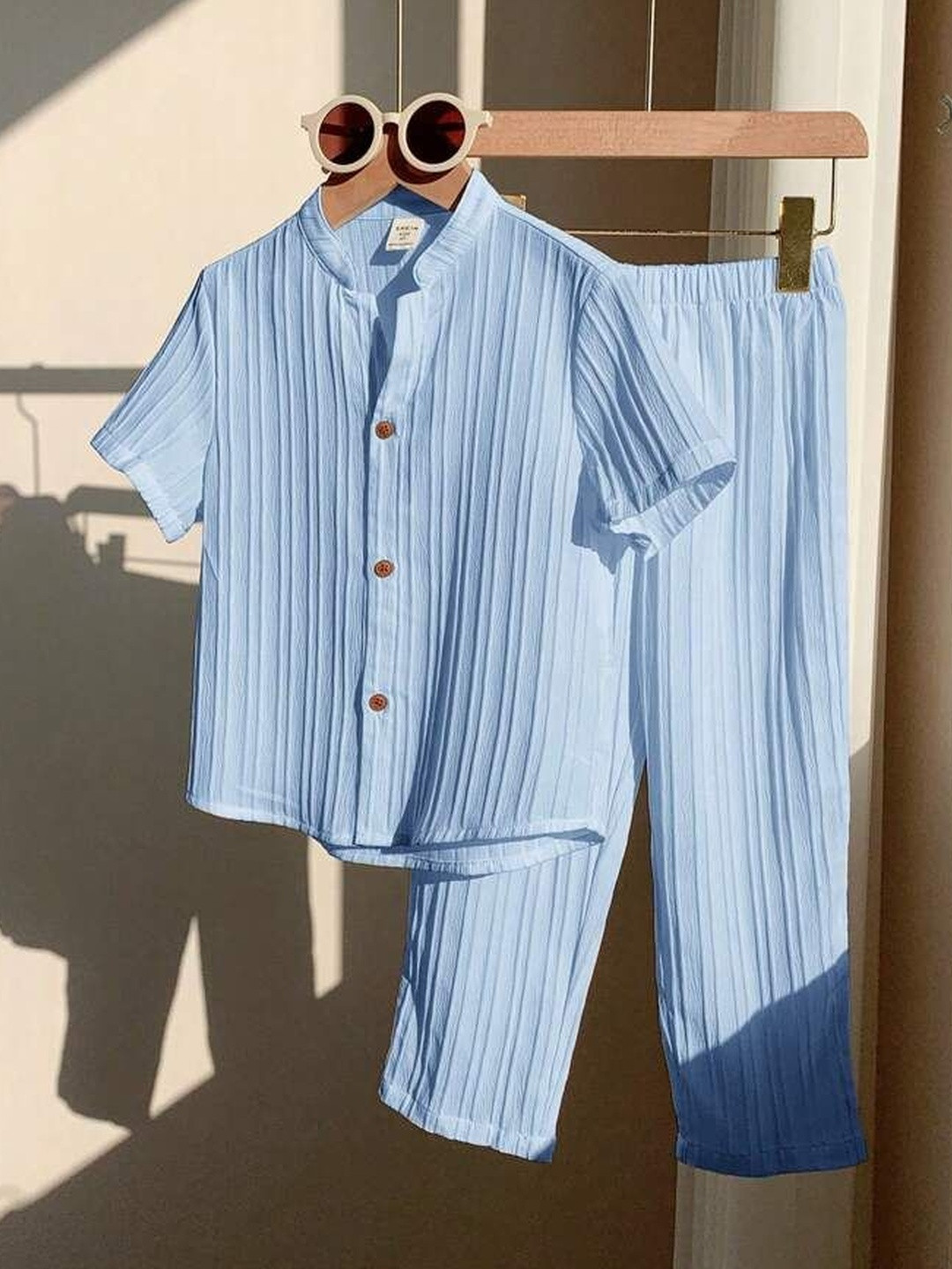 LA3MINE Self Design Shirt with Trousers