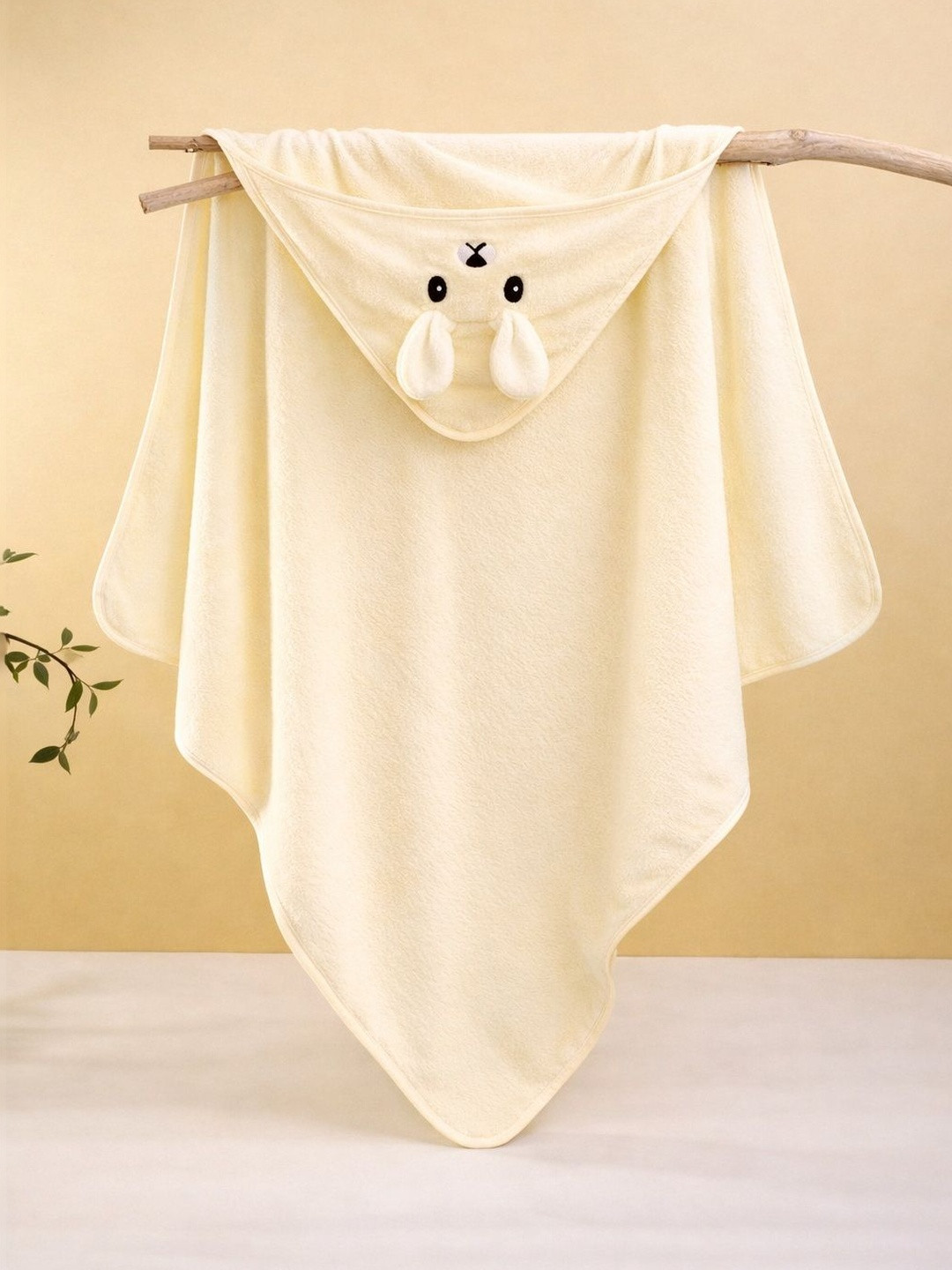 Thelittlebunny Yellow & Cream-Coloured 1 Printed Terry Cotton 300 GSM Bath Towel