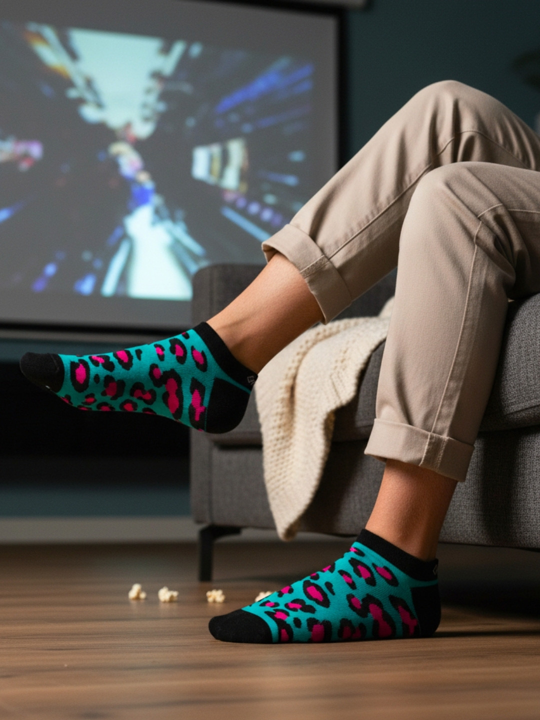 Dynamocks Patterned Ankle Length Anti-Microbial Socks