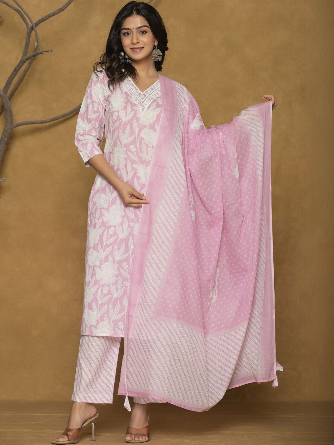 Aralia Women Floral Printed Regular Thread Work Pure Cotton Kurta with Trousers & With Dupatta