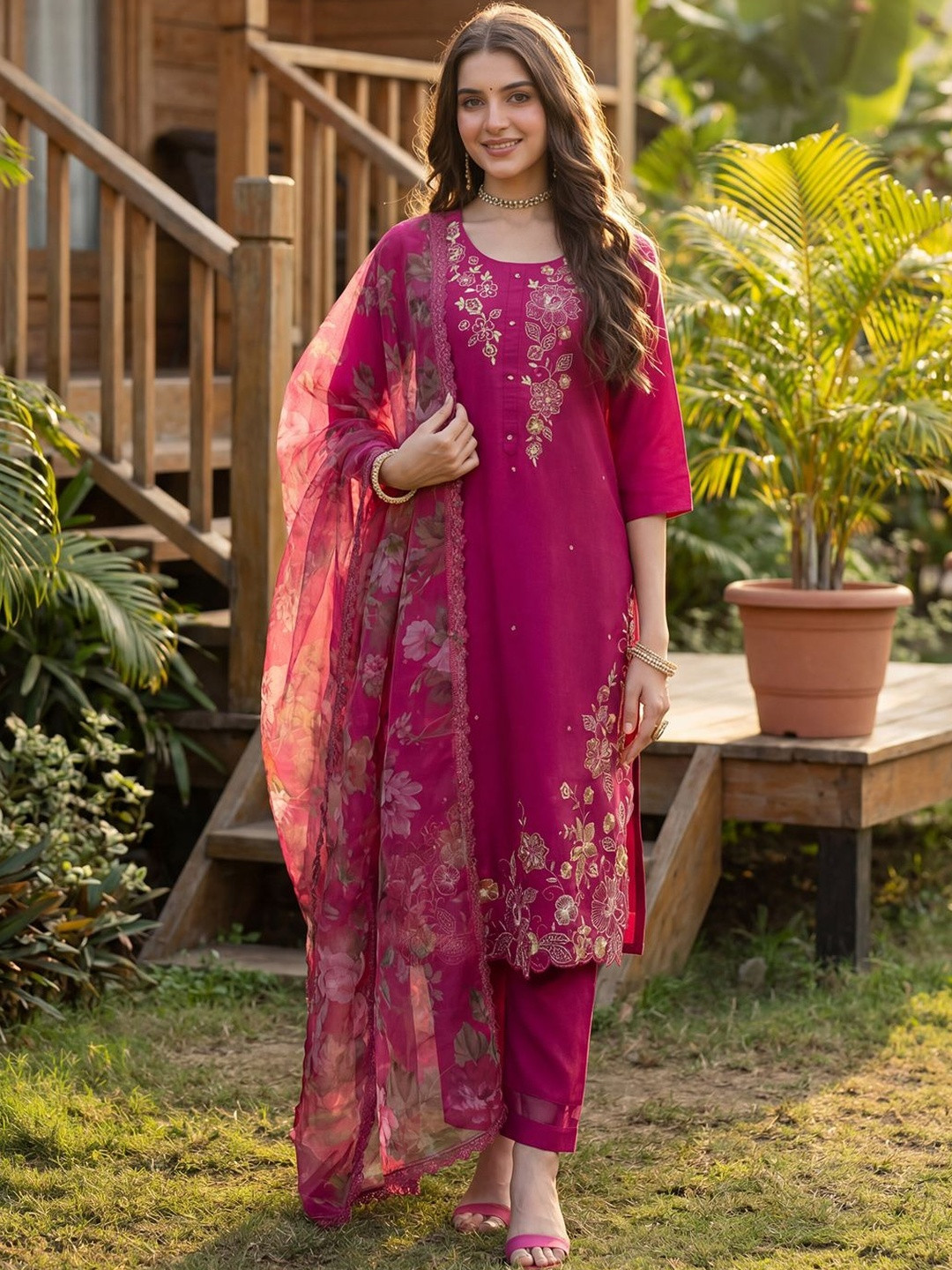 Indo Era Women Floral Embroidered Regular Thread Work Liva Kurta with Trousers & With Dupatta
