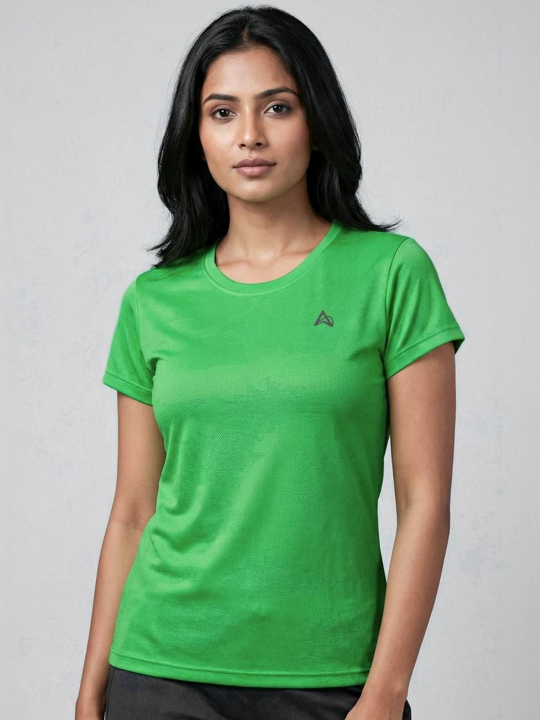 AGUANTE Women Brand Logo T-shirt