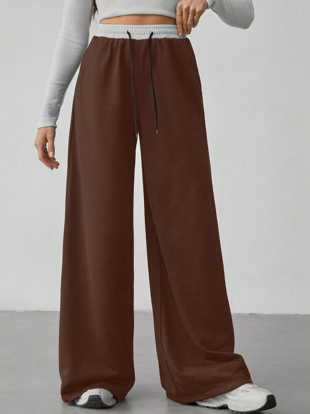 MULVARI Women Relaxed Loose Fit High-Rise Trousers