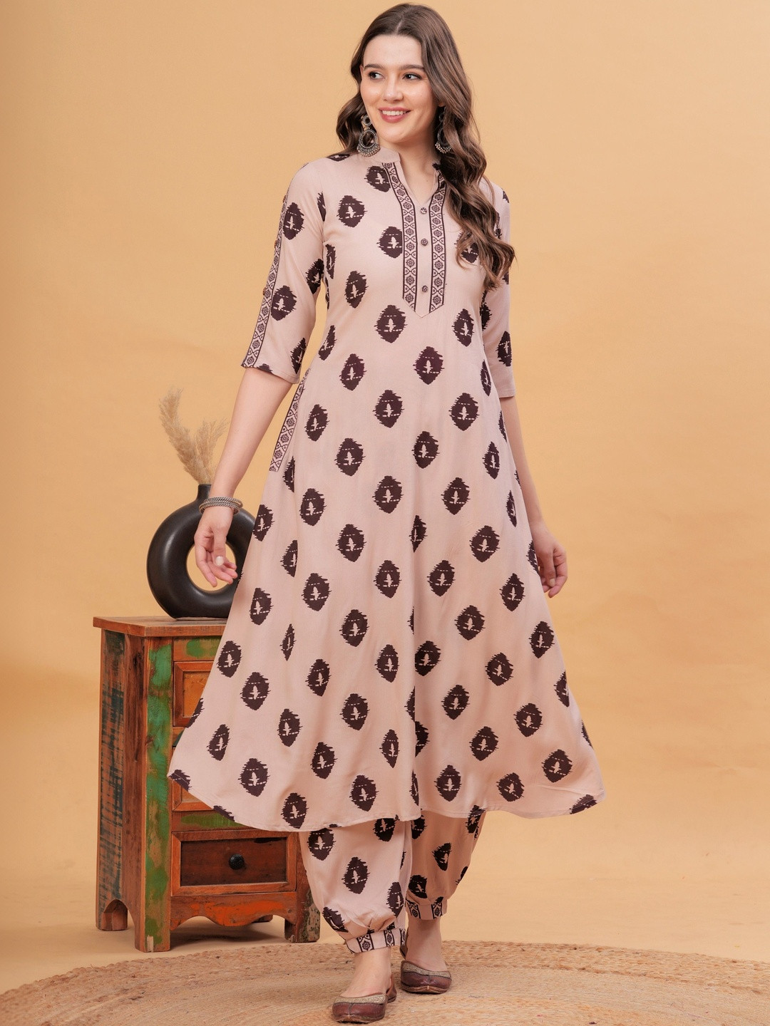 KALINI Women Ethnic Motifs Printed Regular Kurta with Patiala