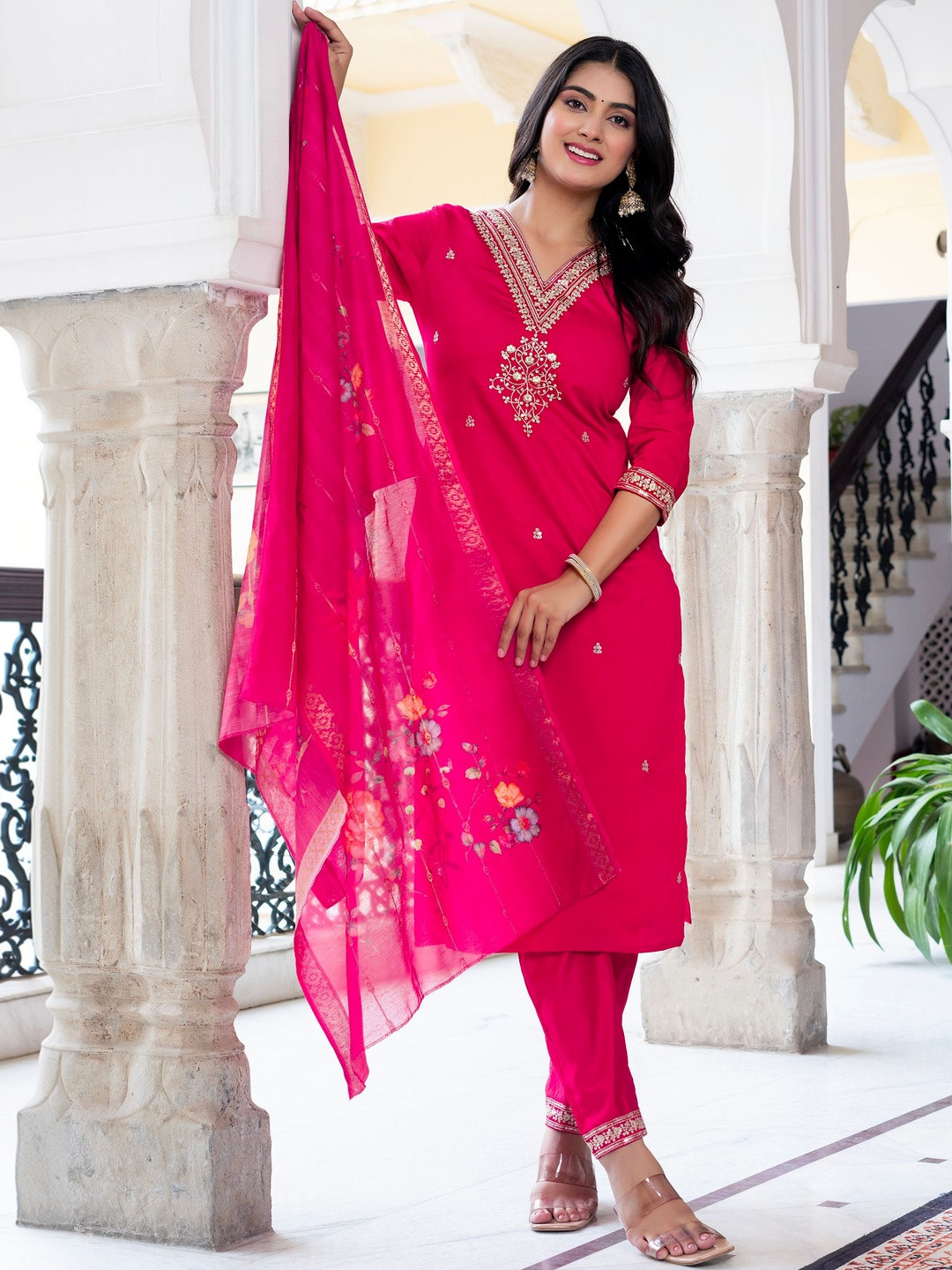 JANKHANA Embroidered Regular Thread Work Kurta with Trousers & With Dupatta