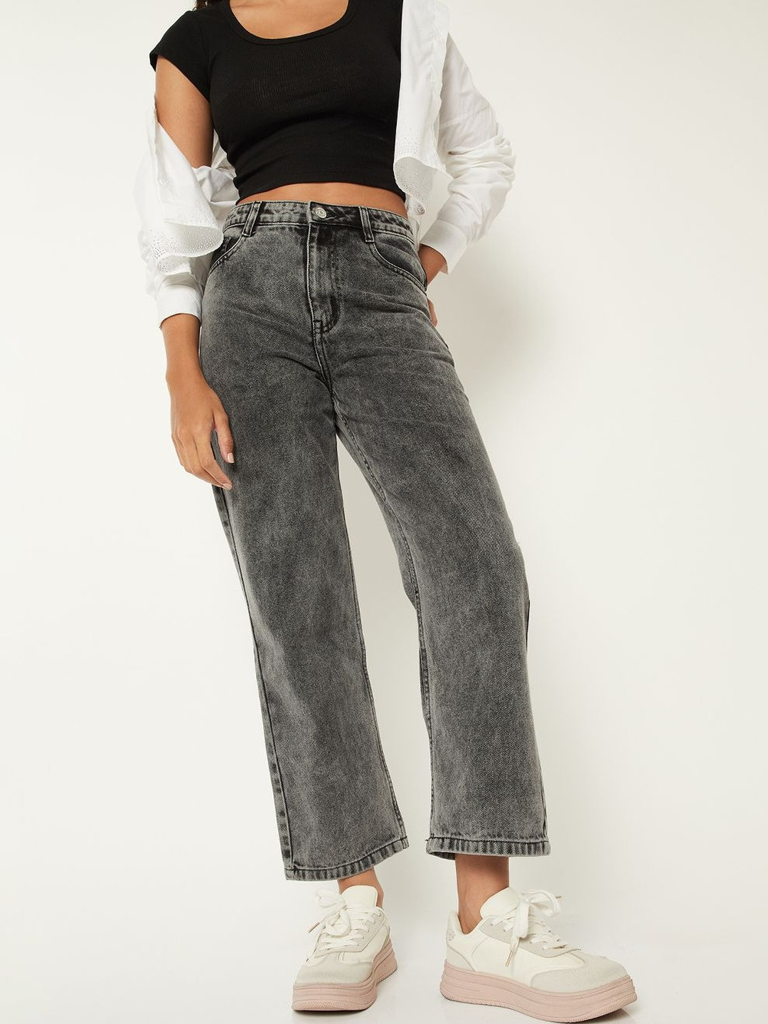 max Women Regular Fit Mid-Rise Heavy Fade Stretchable Jeans