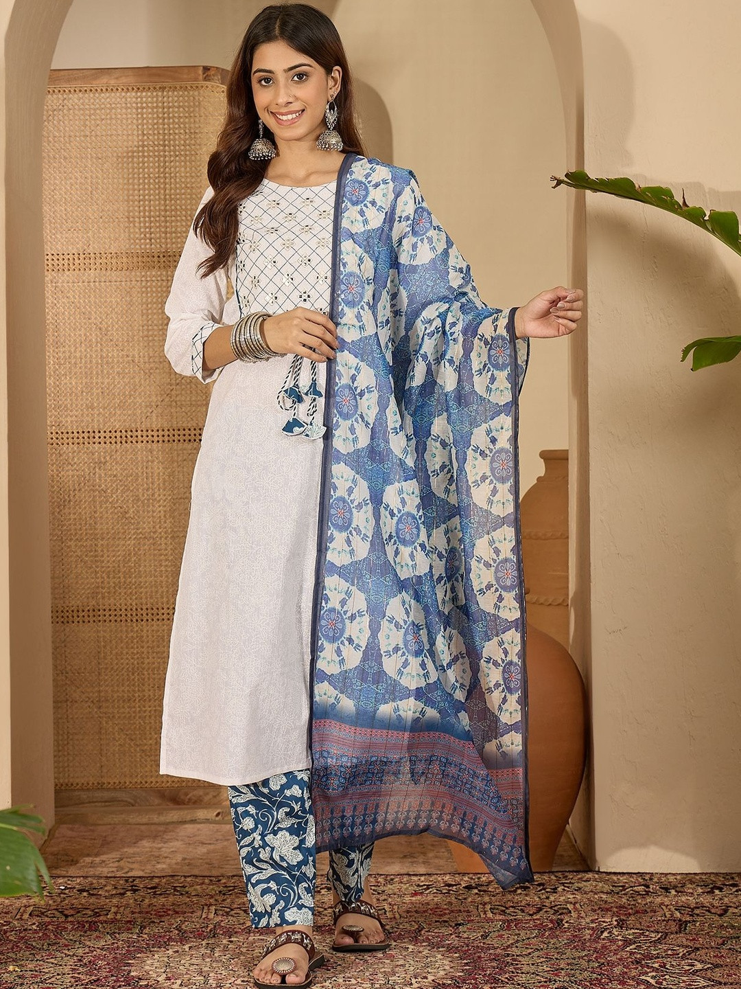 House of Pataudi Pure Cotton Embroidered Round Neck Kurta & Trousers Kurta Sets