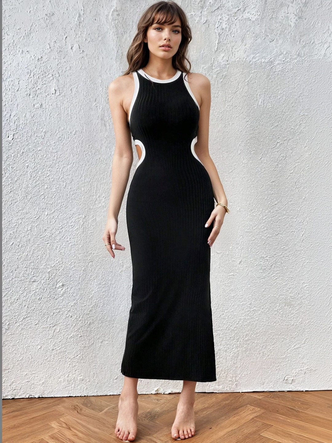 MULVARI Bodycon Midi Dress