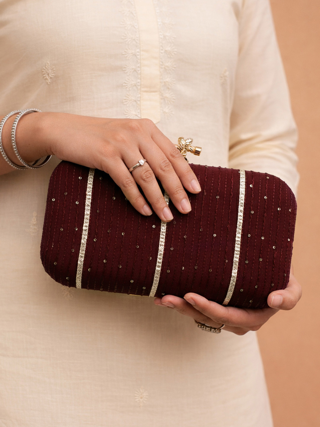 ARTKLIM Embroidered Box Clutch
