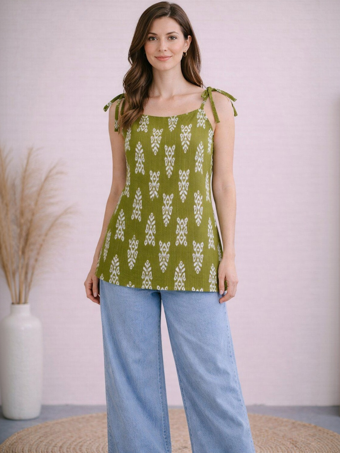 EthniFlair Ethnic Motifs Printed Square Neck Pure Cotton Kurti