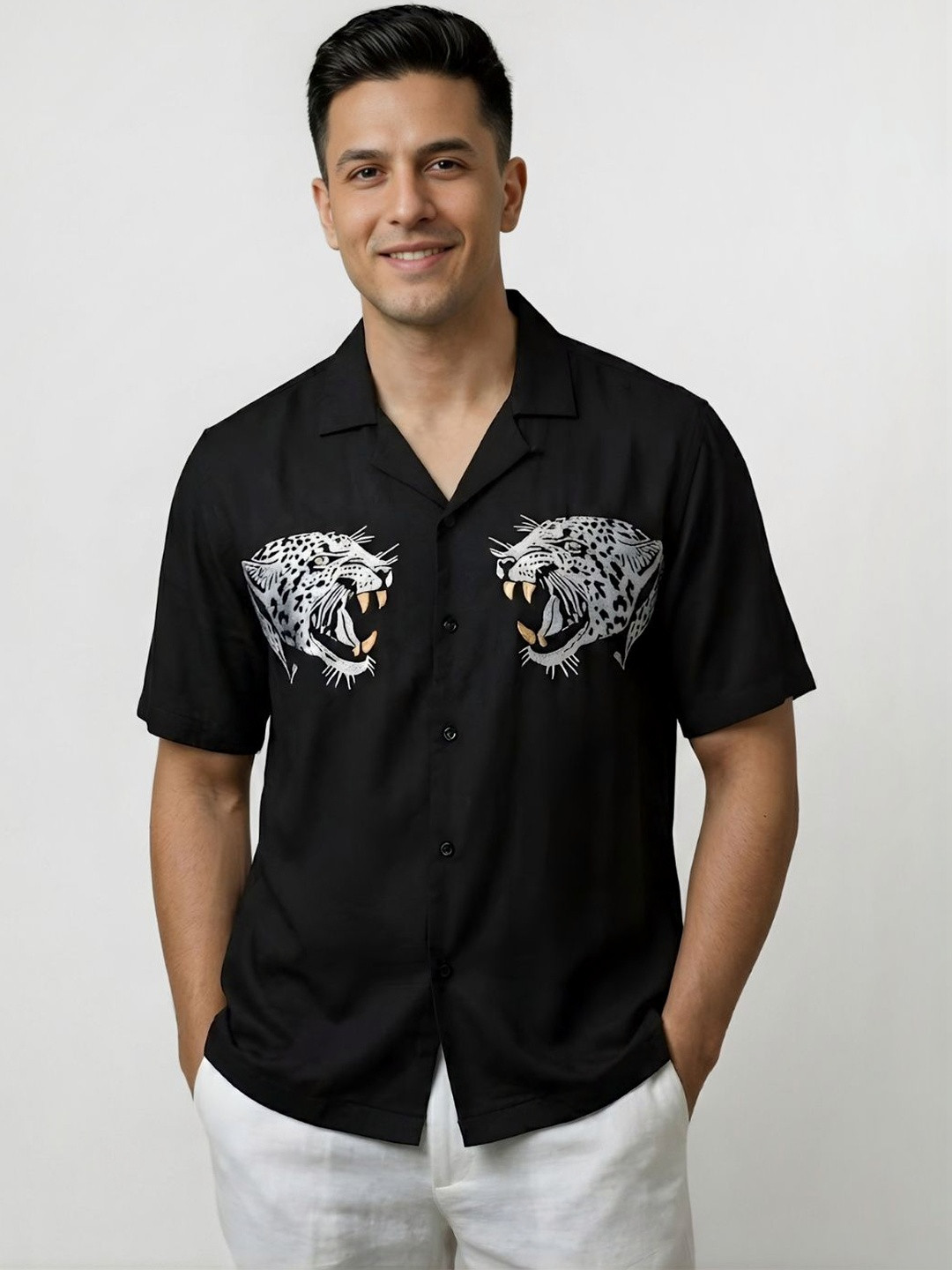 MyDesignation Men Relaxed Animal Printed Casual Shirt