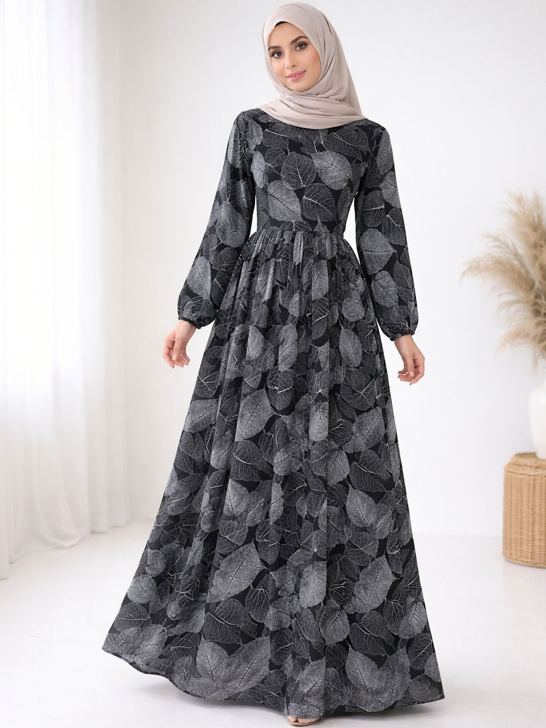 SARINKU Floral Print Georgette A-Line Maxi Dress