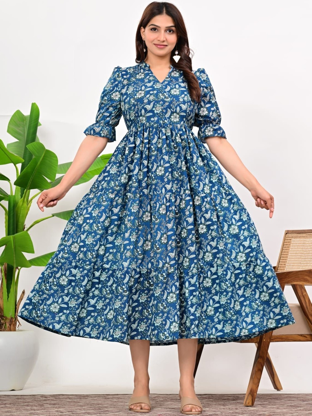 Charnest Floral Printed Flared Sleeves Mirror Work Maternity Anarkali Kurta