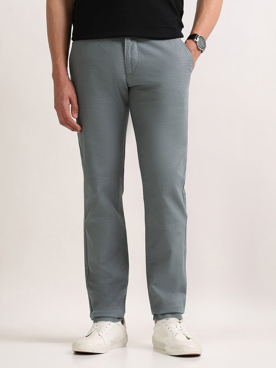 Arrow Sport Men Textured Checked Bronson Slim Fit Low-Rise Trousers