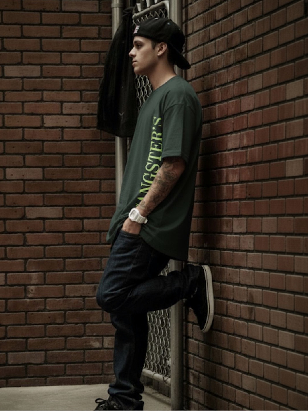 HERE&NOW Men Typography Printed Drop-Shoulder Sleeves T-shirt
