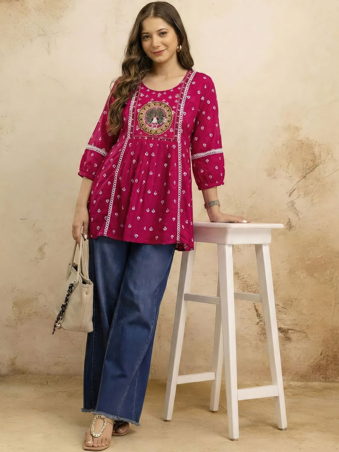 Anushansa Women Ethnic Motifs Embroidered Anarkali Kurta