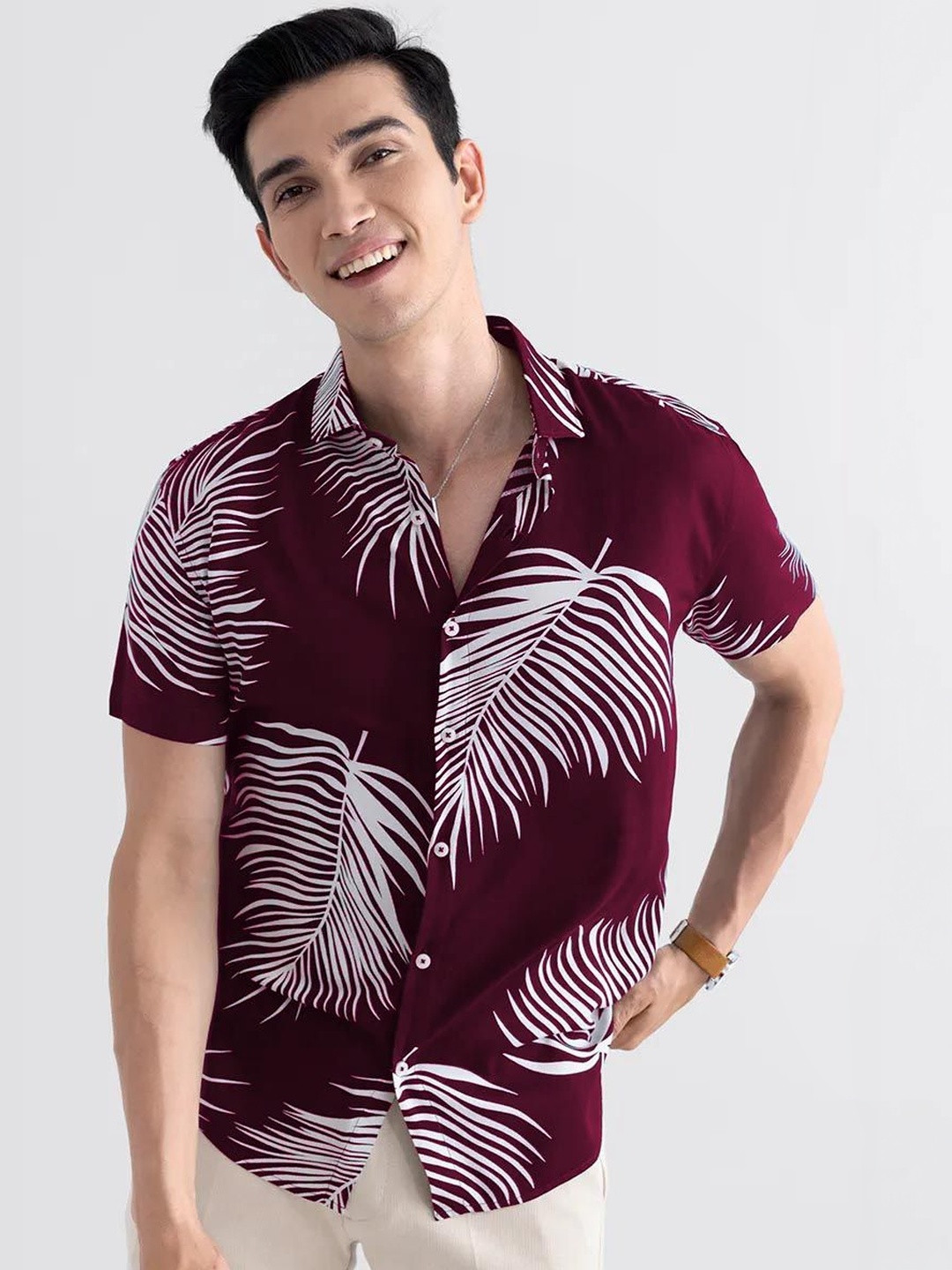 Men's Regular Fit Floral Printed Casual Shirt