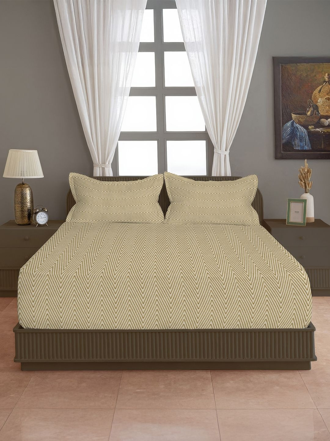 SWAYAM Beige Geometric 180 TC Queen Bedsheet with 2 Pillow Covers