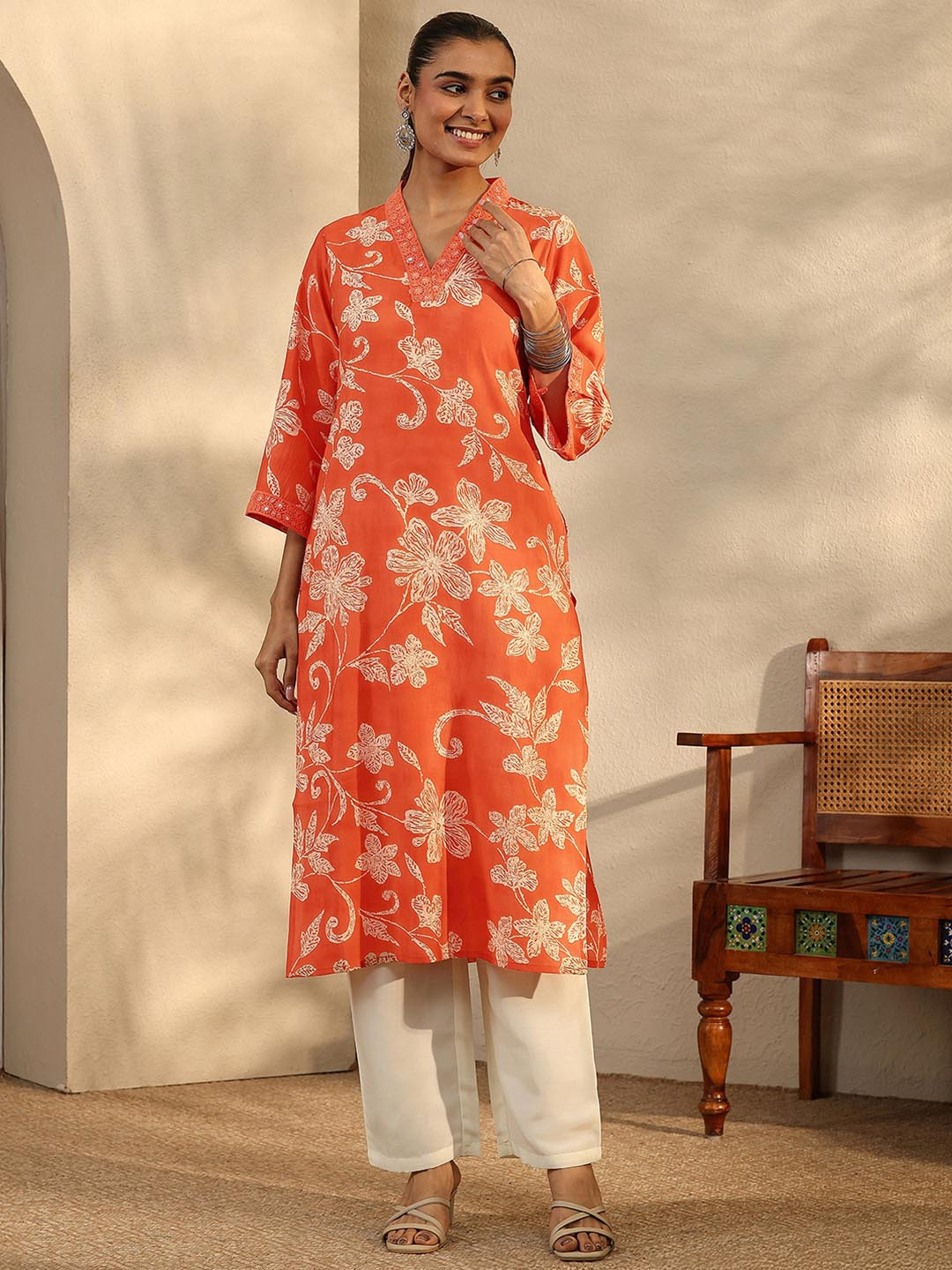 Libas Women Floral Printed Flared Sleeves Kurta