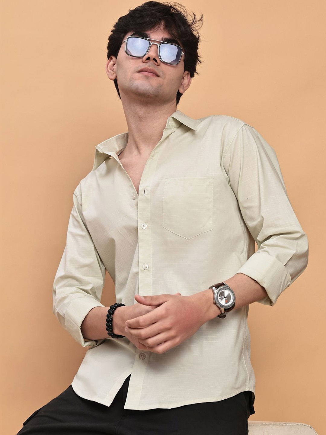 The Roadster Lifestyle Co Pure Cotton Spread Collar Casual Shirt